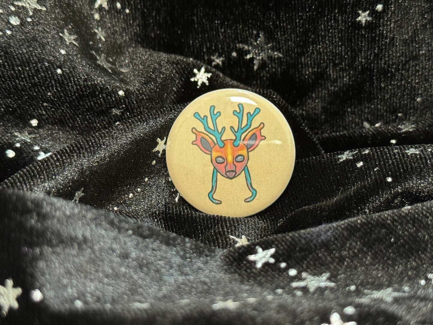 Retro Caprexenolinae Button